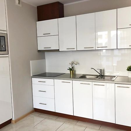 Al Krakowska 291A By Homeprime Varšava Exteriér fotografie