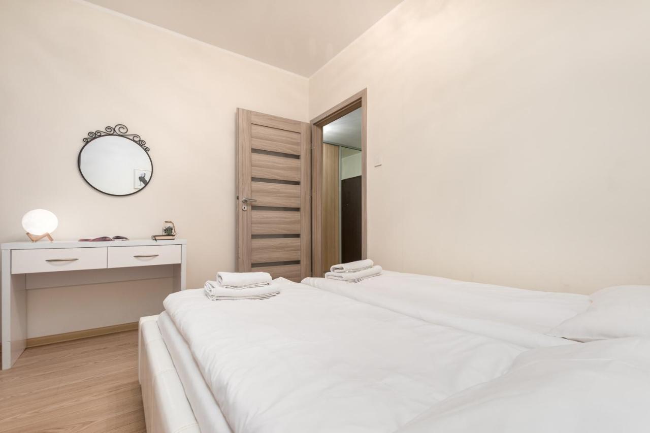 Al Krakowska 291A By Homeprime Varšava Exteriér fotografie