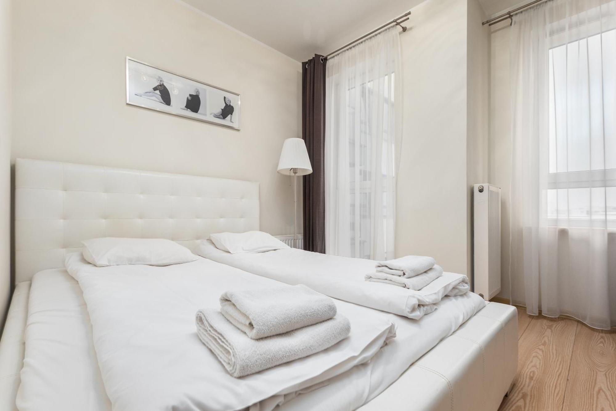 Al Krakowska 291A By Homeprime Varšava Exteriér fotografie