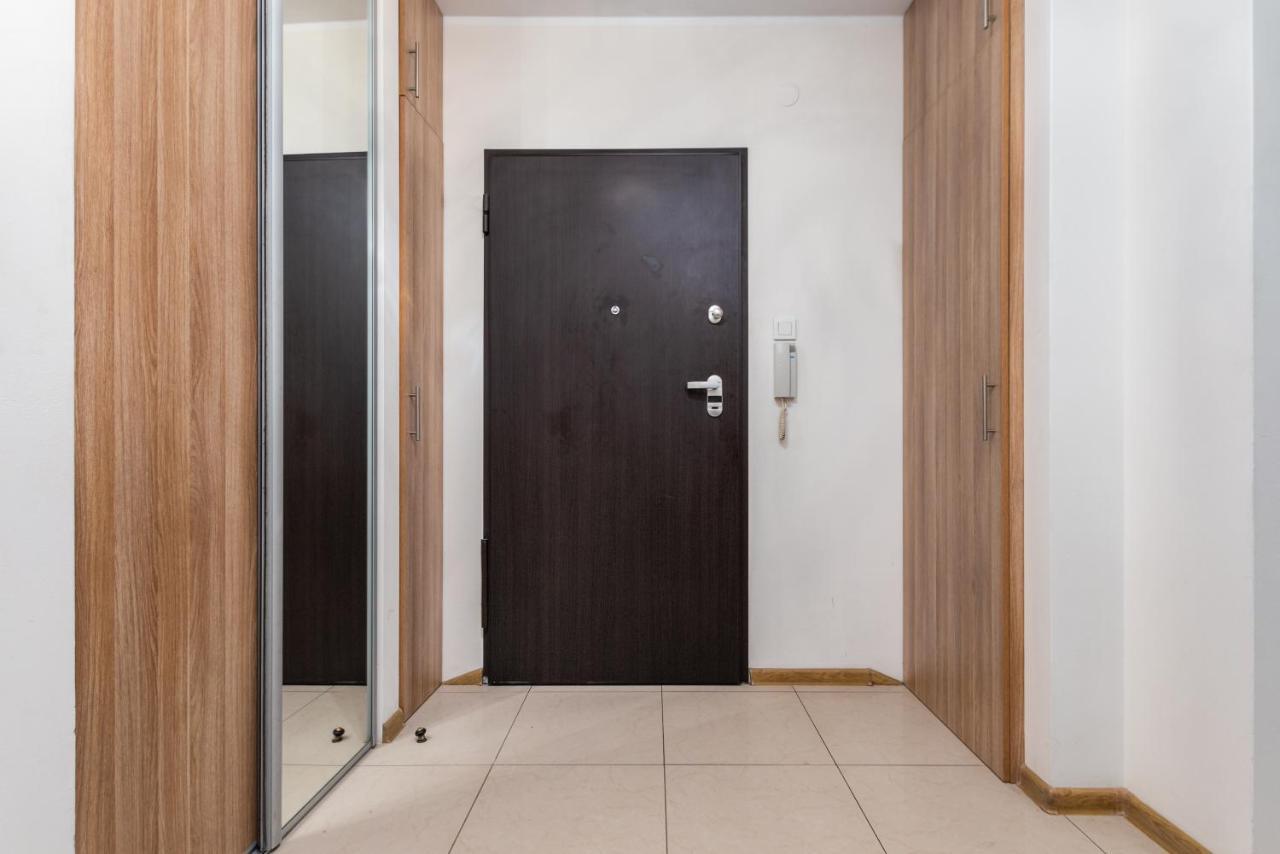 Al Krakowska 291A By Homeprime Varšava Exteriér fotografie