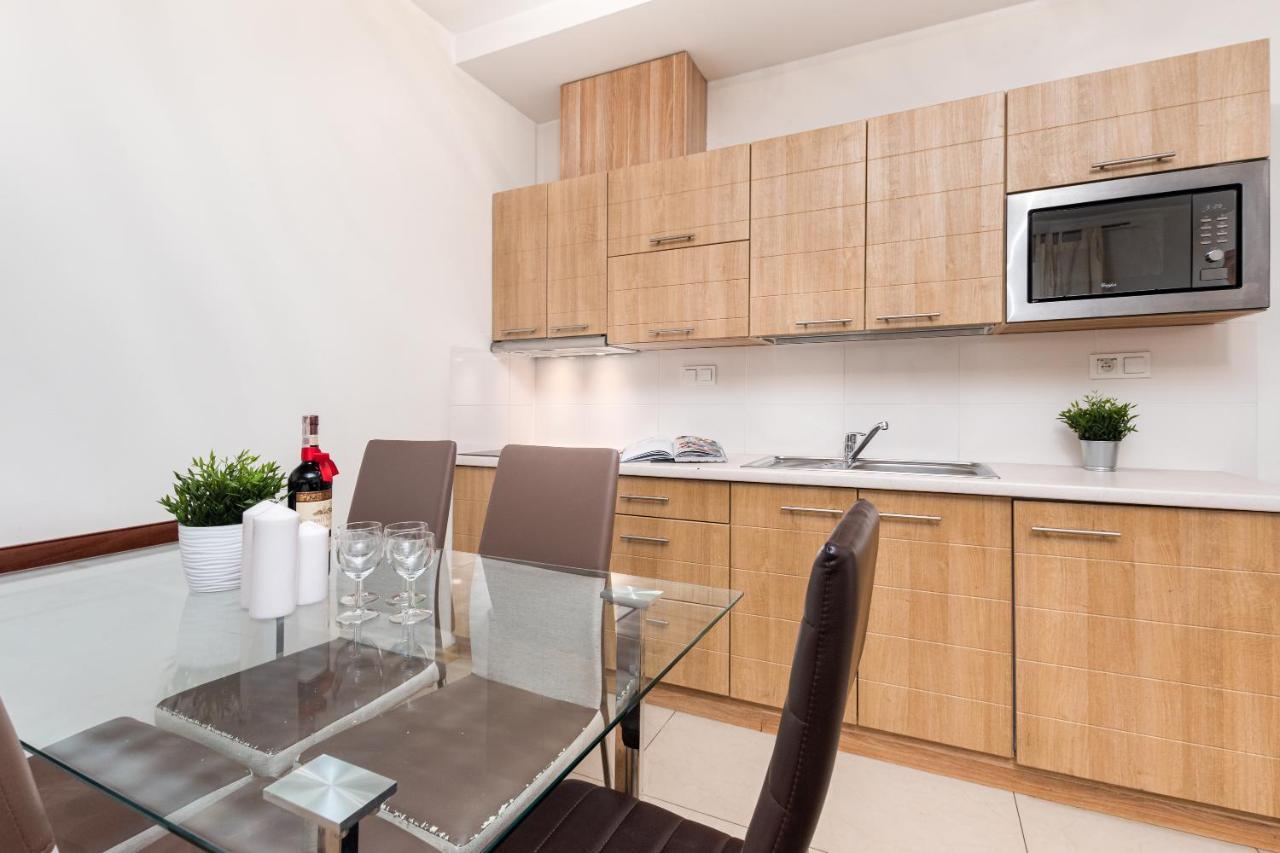 Al Krakowska 291A By Homeprime Varšava Exteriér fotografie