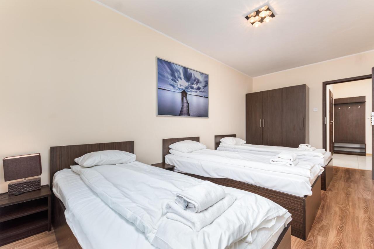 Al Krakowska 291A By Homeprime Varšava Exteriér fotografie