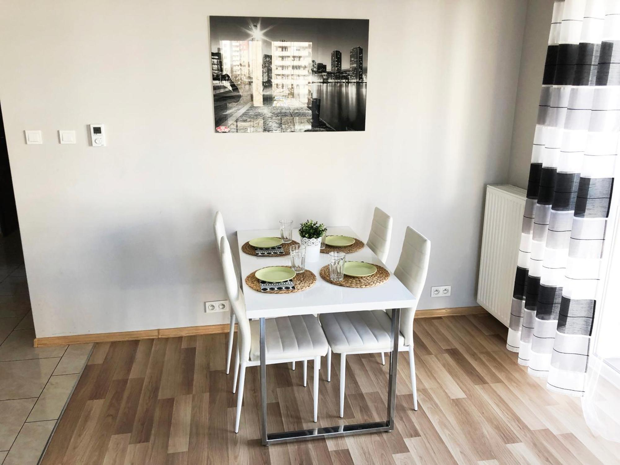 Al Krakowska 291A By Homeprime Varšava Exteriér fotografie