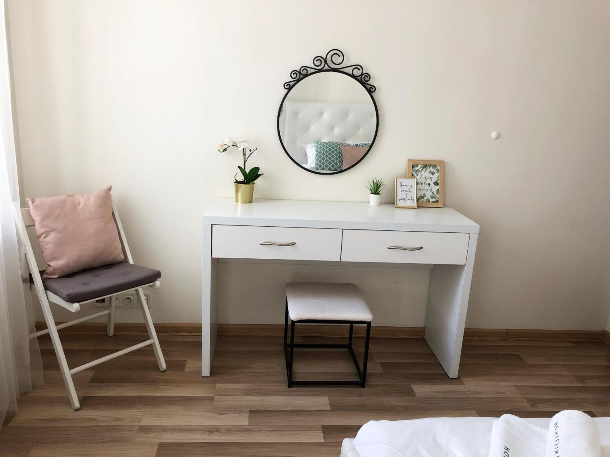 Al Krakowska 291A By Homeprime Varšava Exteriér fotografie